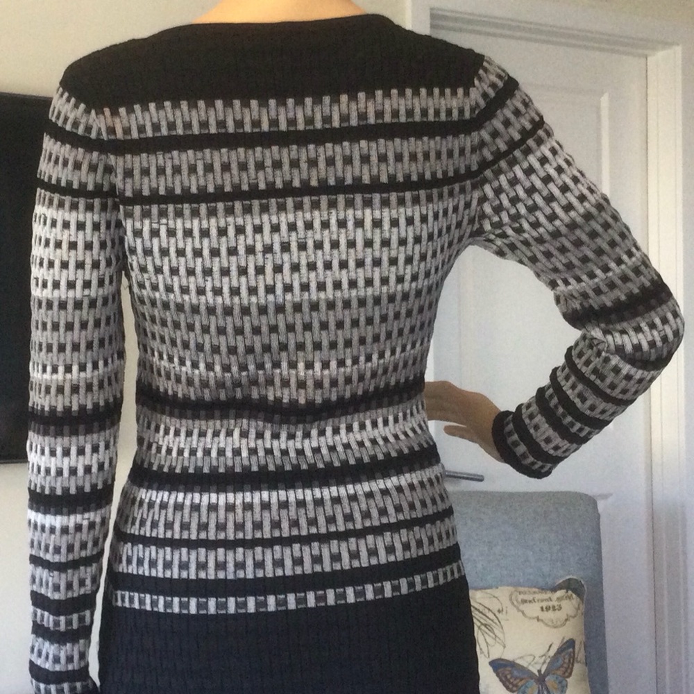 WHBM top - Picture 2 of 3